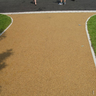 resin bound installation on driveway