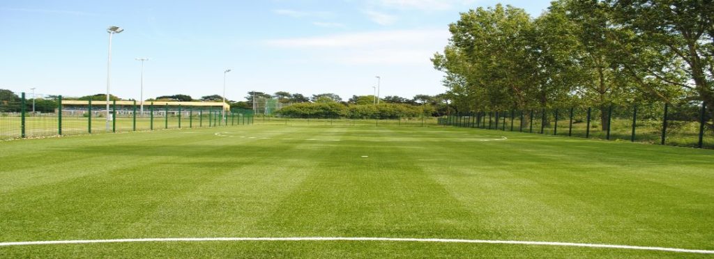 Billions of Rubber Balls in Fake Grass – 3g, 4g, 5g, 6g Pitches?