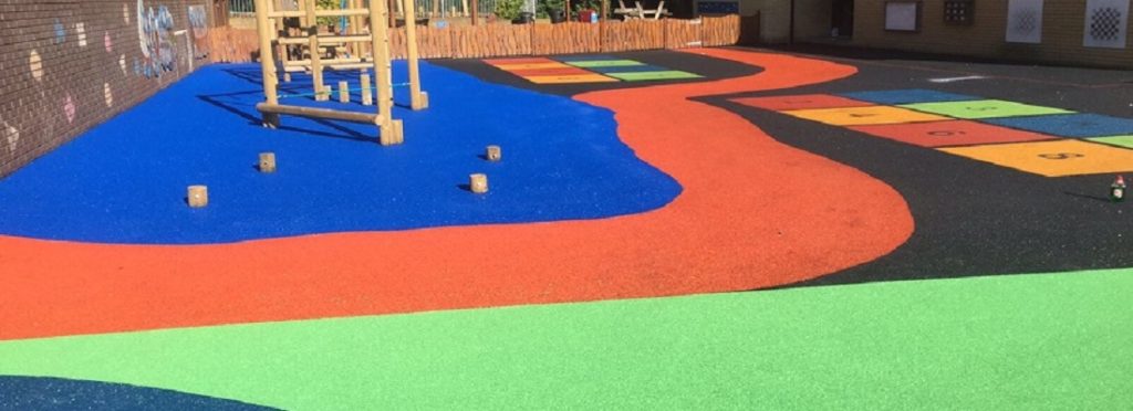 Rhino Mulch, in Situ Laid Polyurethane Bound Rubber Bark Surface