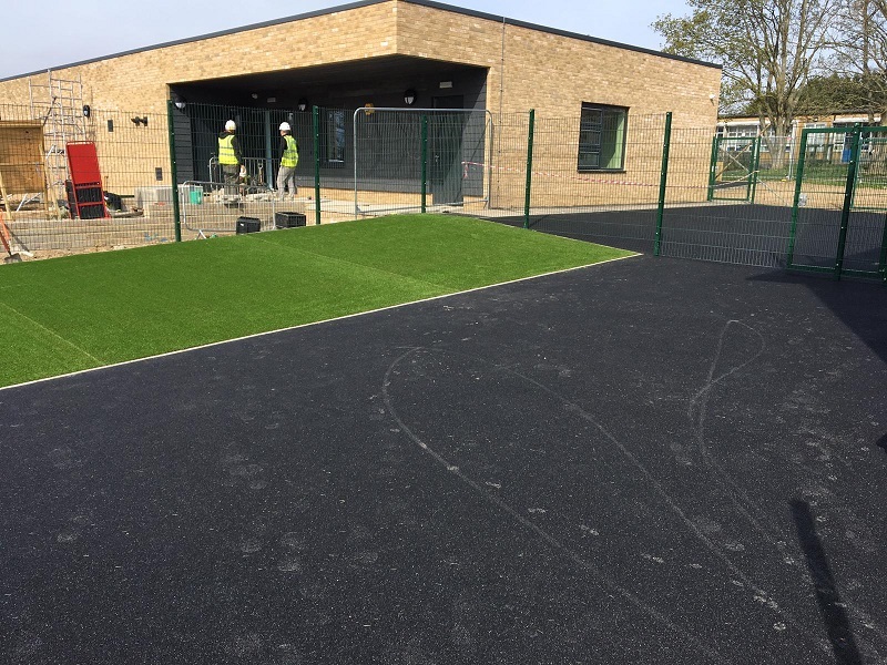 Wetpour and Artificial Turf Harlow