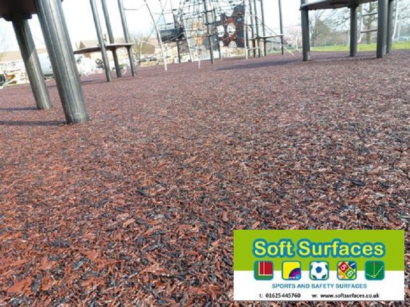 Soft safe rubber play chippings bark mulch ;  WOODLAND MIX